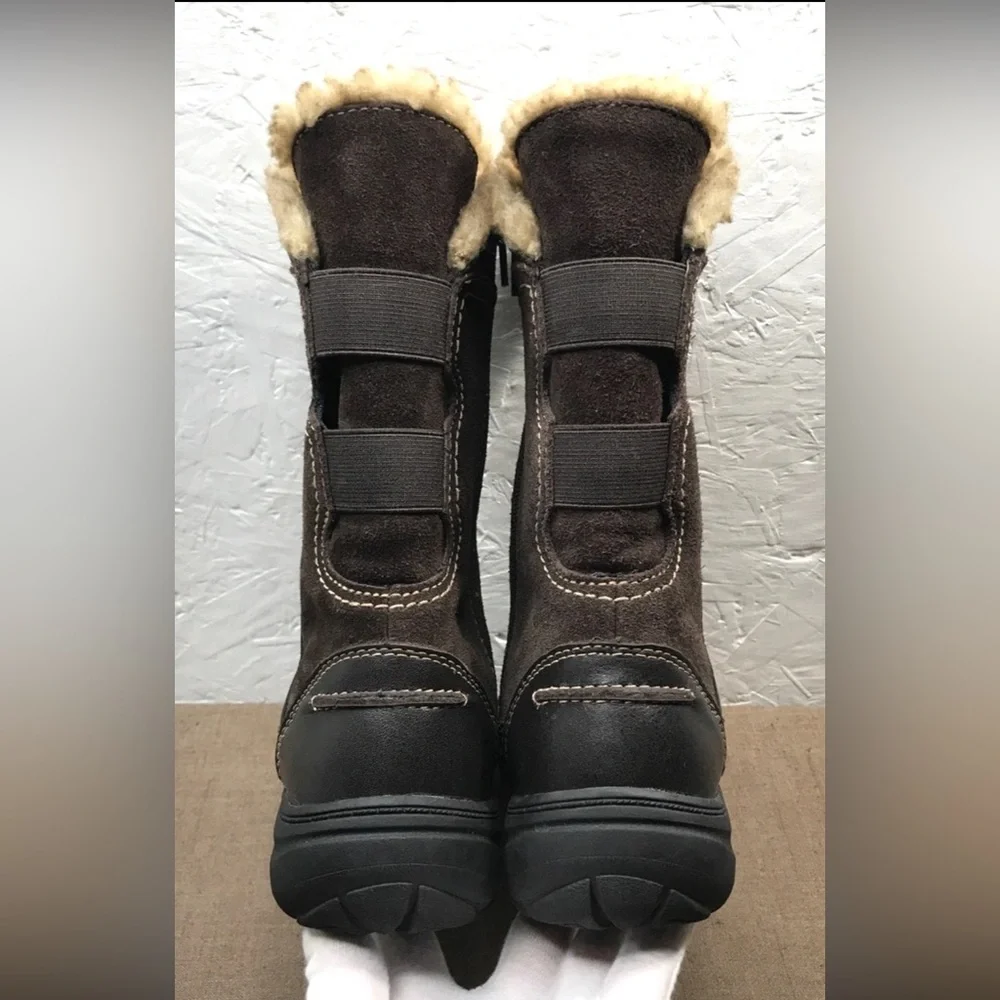 Clarks Andes Fortune Women's Boots Brown Suede Side Zip Fleece Lined Size 7W